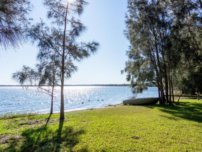 Budgewoi Holiday Park image