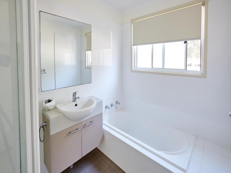 Budgewoi Holiday Park image