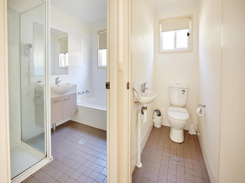Budgewoi Holiday Park image