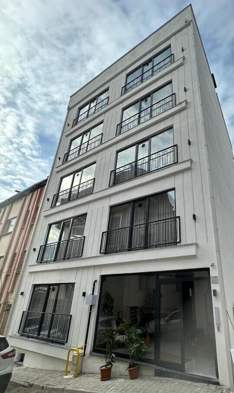 Vista Living Apartments image