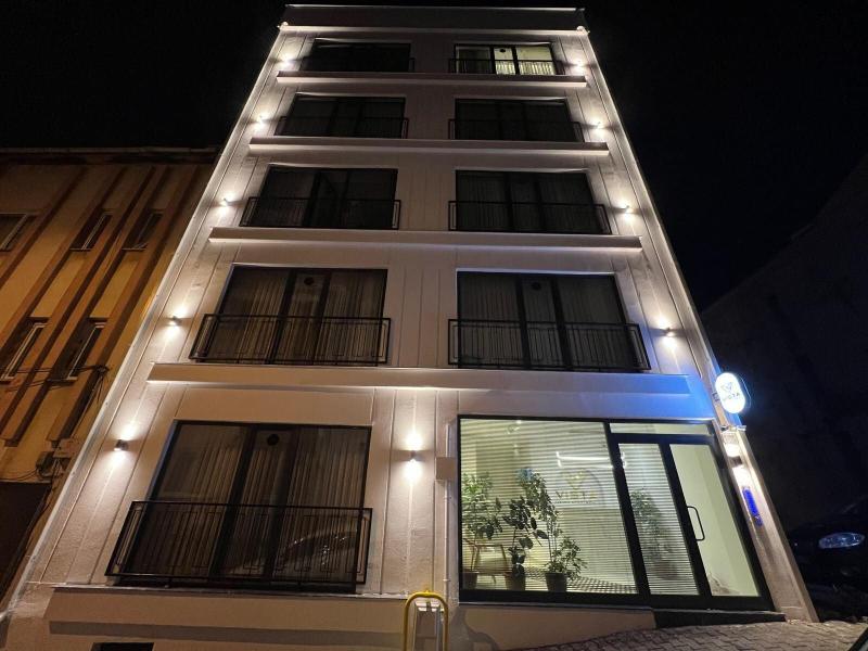 Vista Living Apartments image