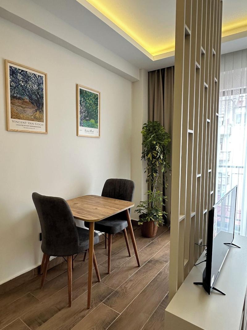 Vista Living Apartments image