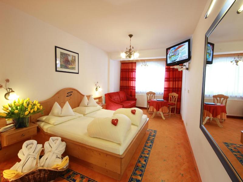 Sporthotel Snowwhite image