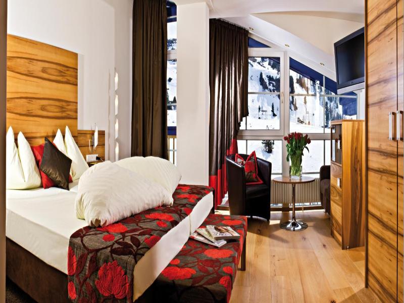 Sporthotel Snowwhite image