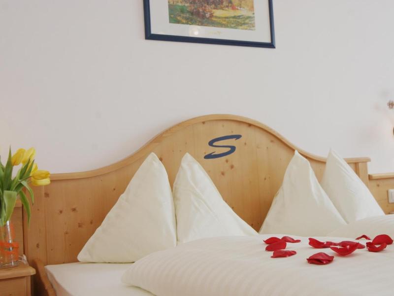 Sporthotel Snowwhite image