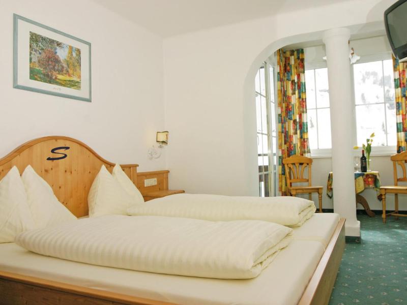 Sporthotel Snowwhite image