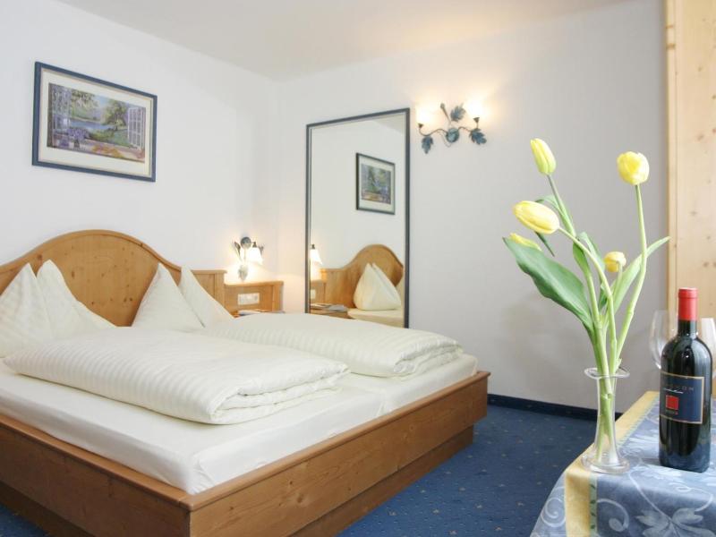 Sporthotel Snowwhite image