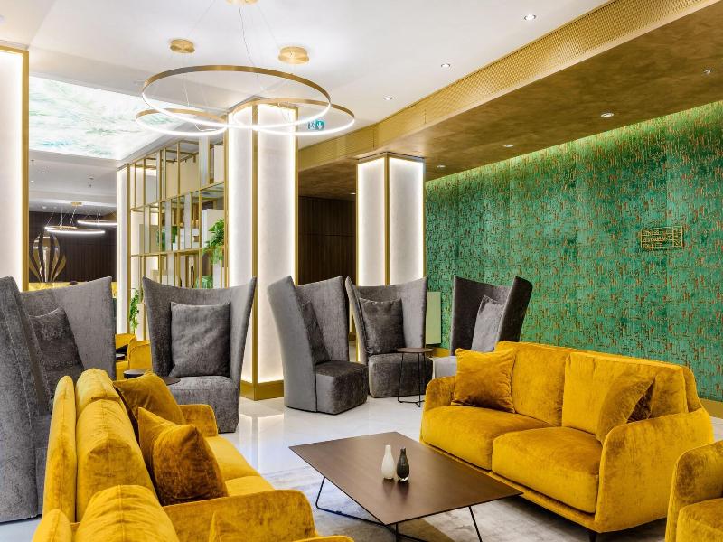 Emerald Hotel image