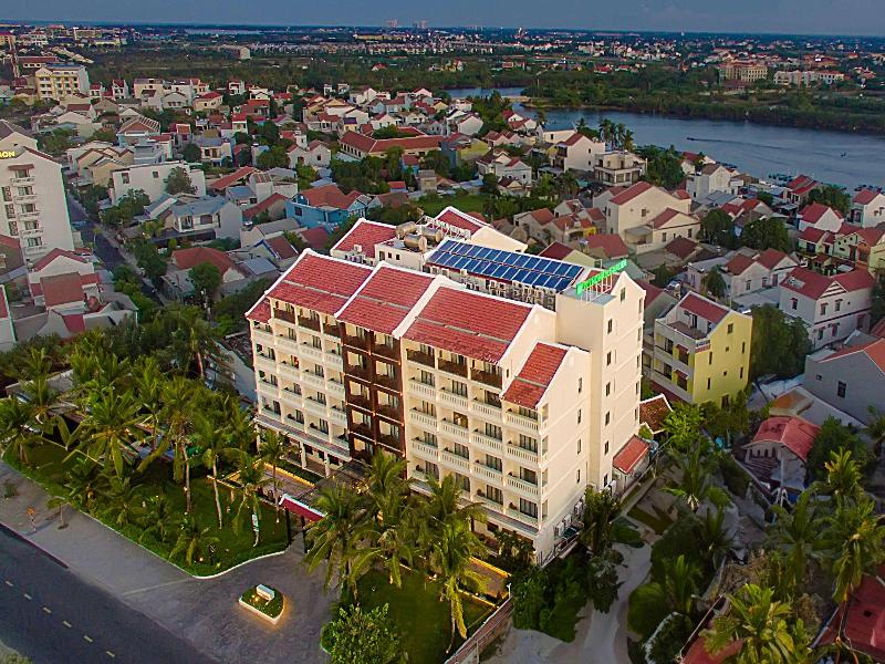 Wyndham Garden Hoi An Cua Dai Beach image