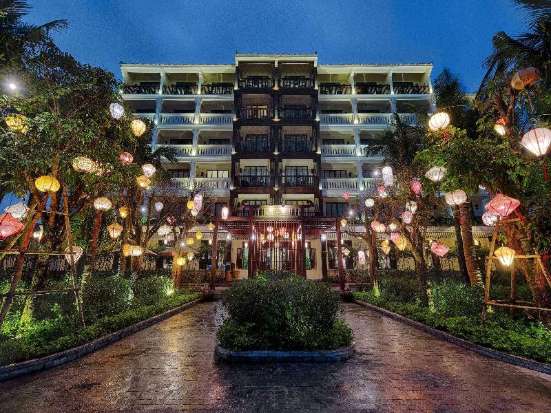 Wyndham Garden Hoi An Cua Dai Beach image