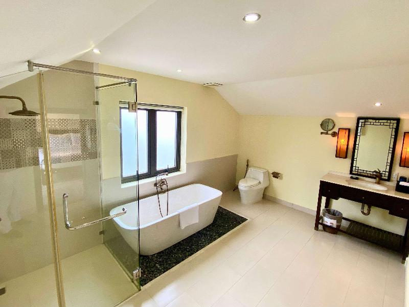 Wyndham Garden Hoi An Cua Dai Beach image