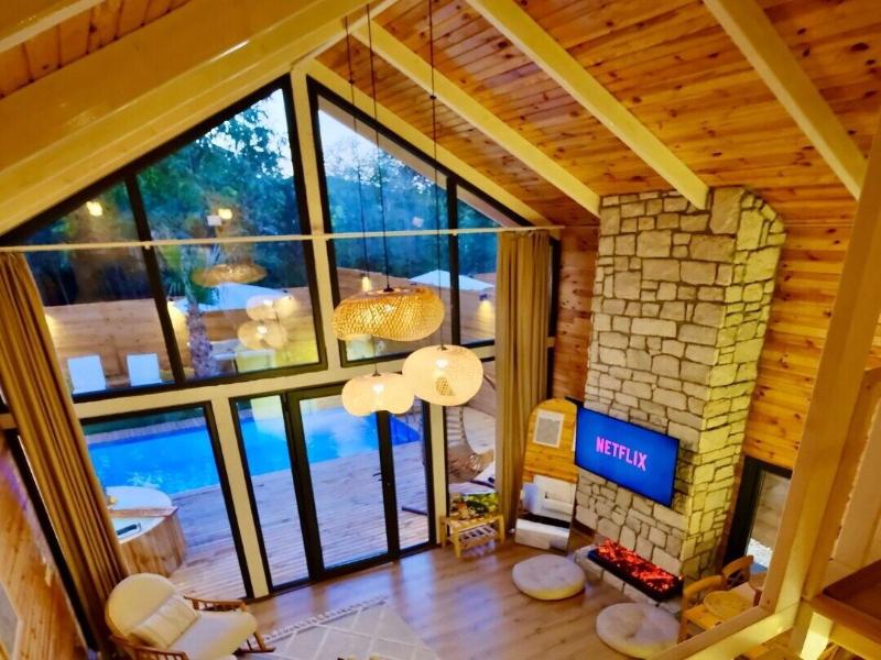 Thea Sapanca Bungalov image