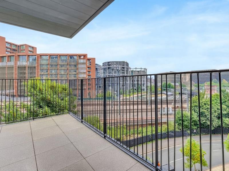 StayCozy Apartments in Kings Cross image