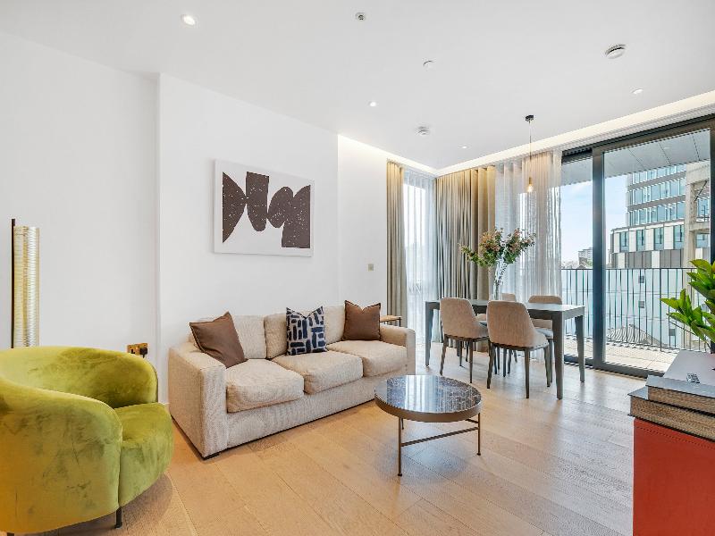 StayCozy Apartments in Kings Cross image