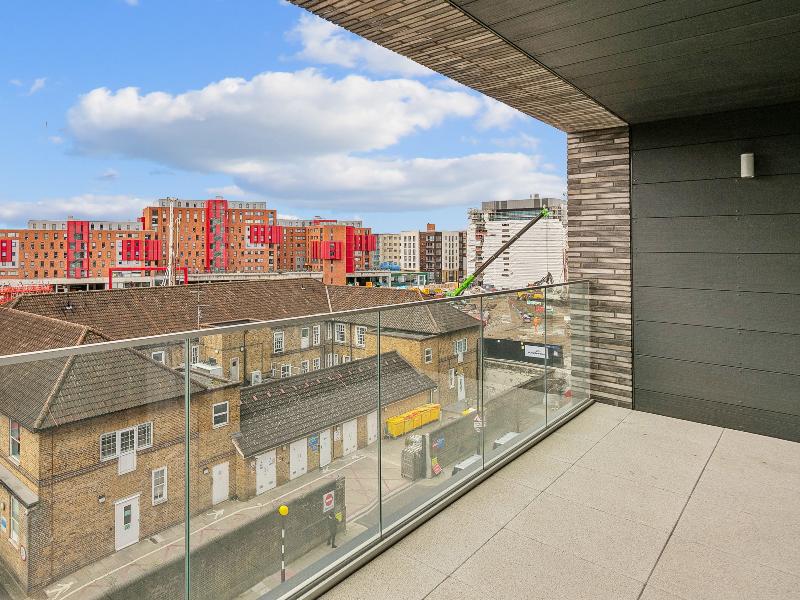StayCozy Apartments in Kings Cross image