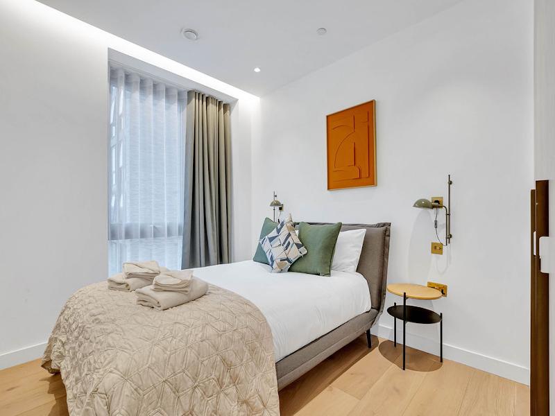 StayCozy Apartments in Kings Cross image