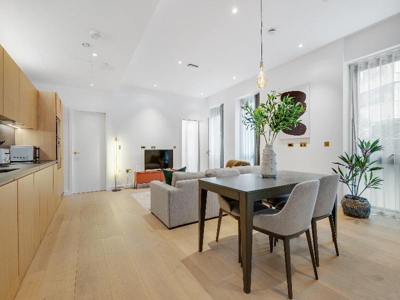 StayCozy Apartments in Kings Cross image