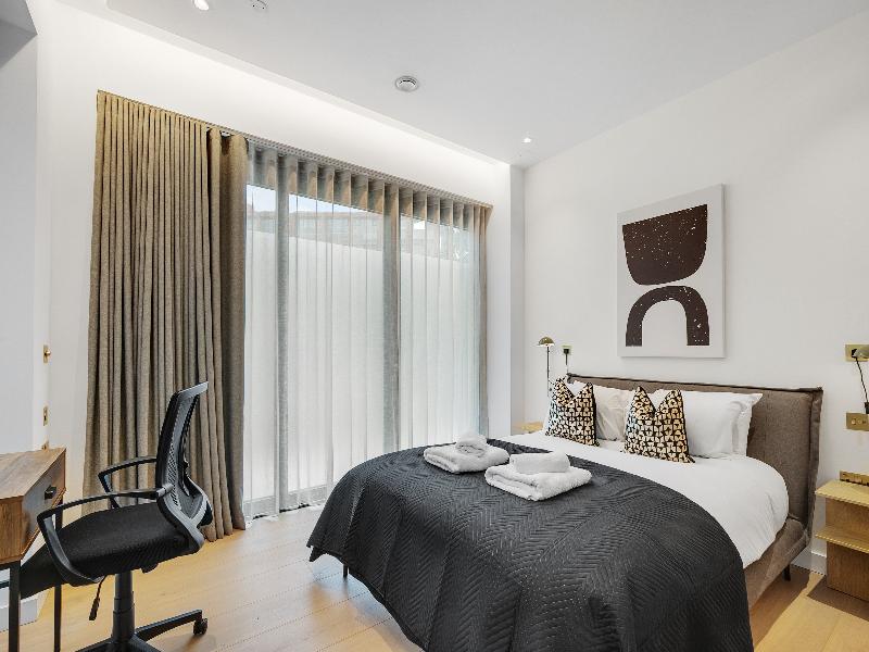 StayCozy Apartments in Kings Cross image