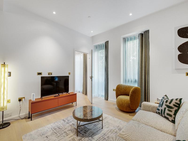 StayCozy Apartments in Kings Cross image