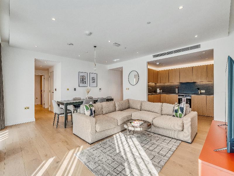 StayCozy Apartments in Kings Cross image