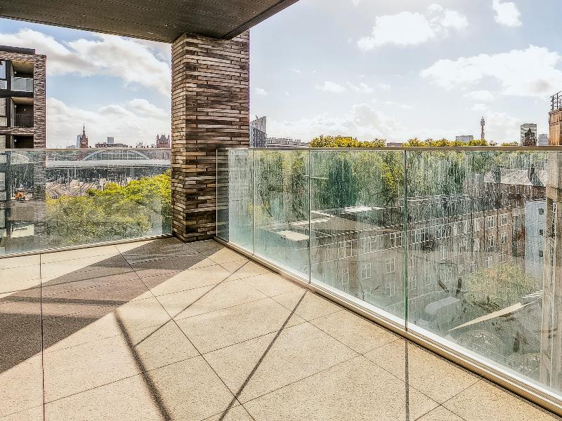 StayCozy Apartments in Kings Cross image