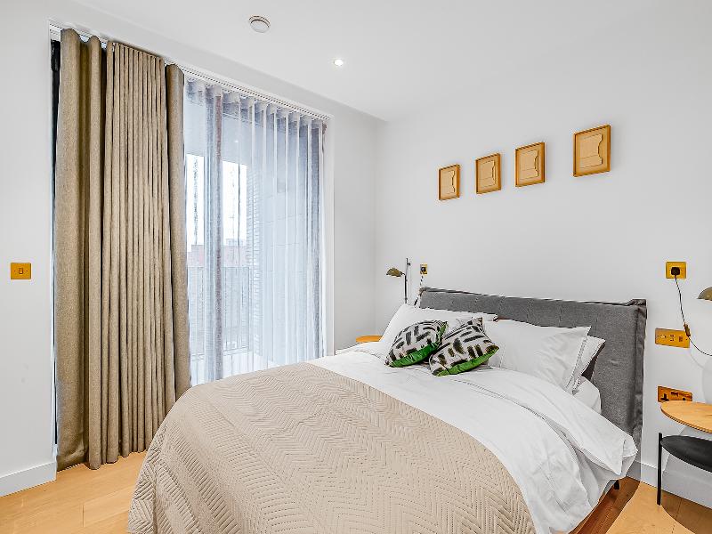 StayCozy Apartments in Kings Cross image