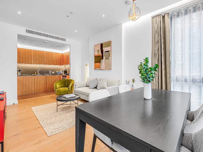 StayCozy Apartments in Kings Cross image