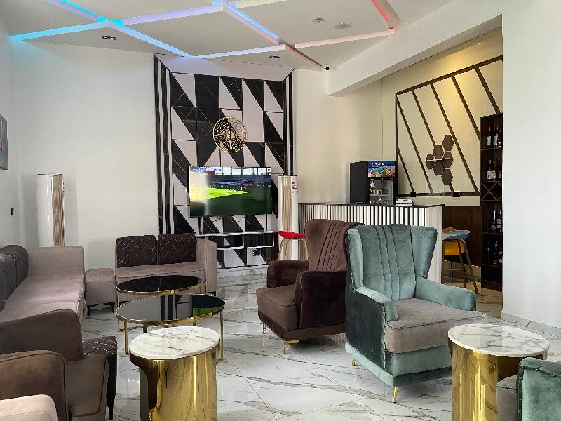 Lisa Suite image
