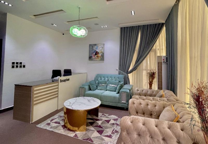Lisa Suite image