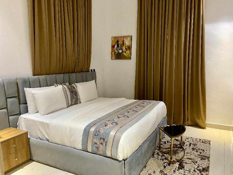 Lisa Suite image