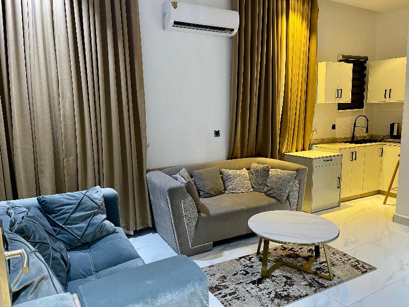 Lisa Suite image