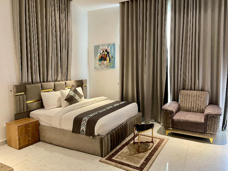 Lisa Suite image