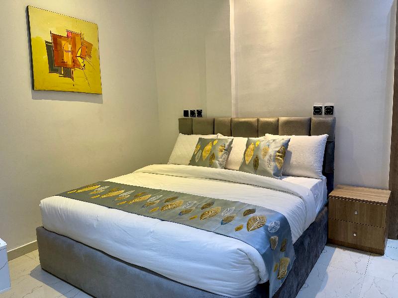 Lisa Suite image