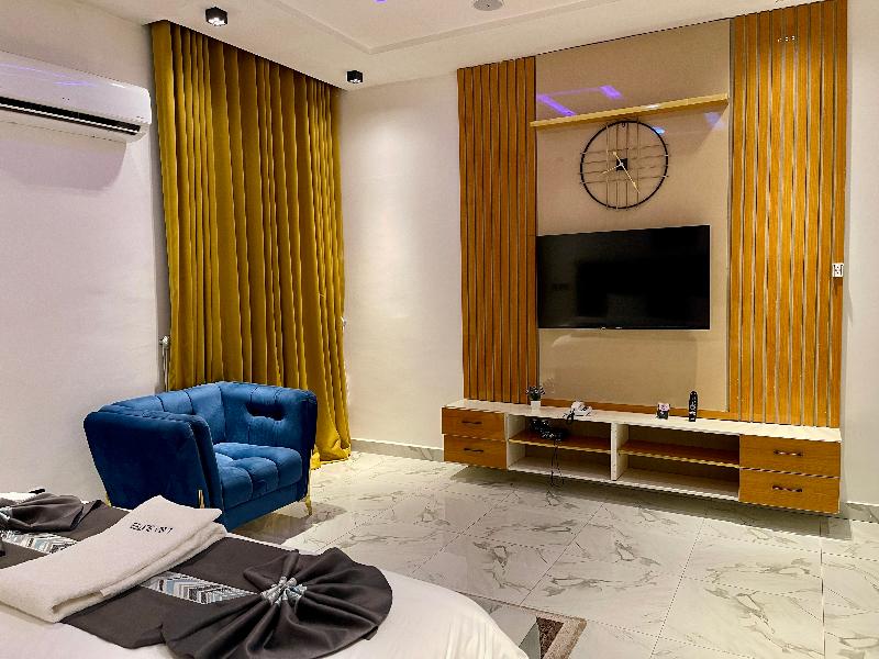 Lisa Suite image