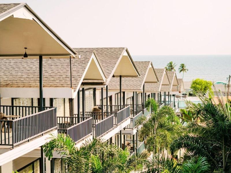 Dallas Beach Resorts image