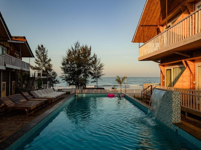 Dallas Beach Resorts image