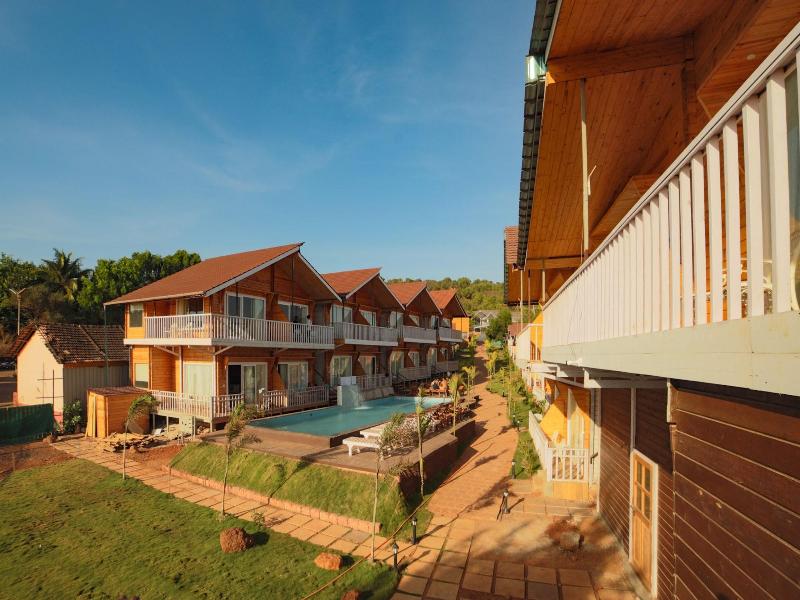 Dallas Beach Resorts image