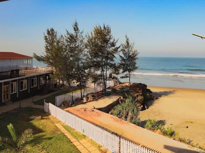 Dallas Beach Resorts image