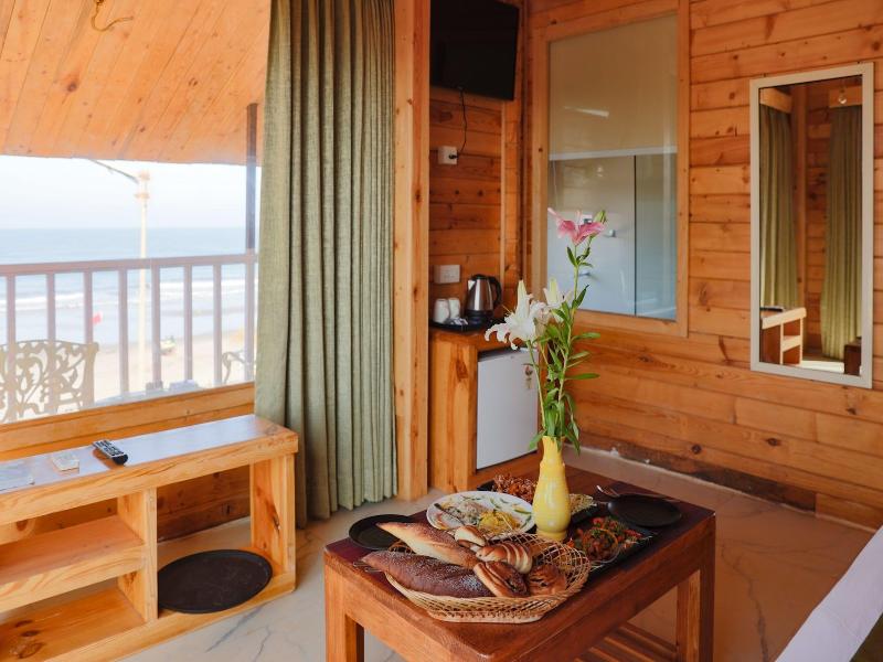 Dallas Beach Resorts image