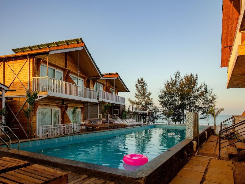 Dallas Beach Resorts image