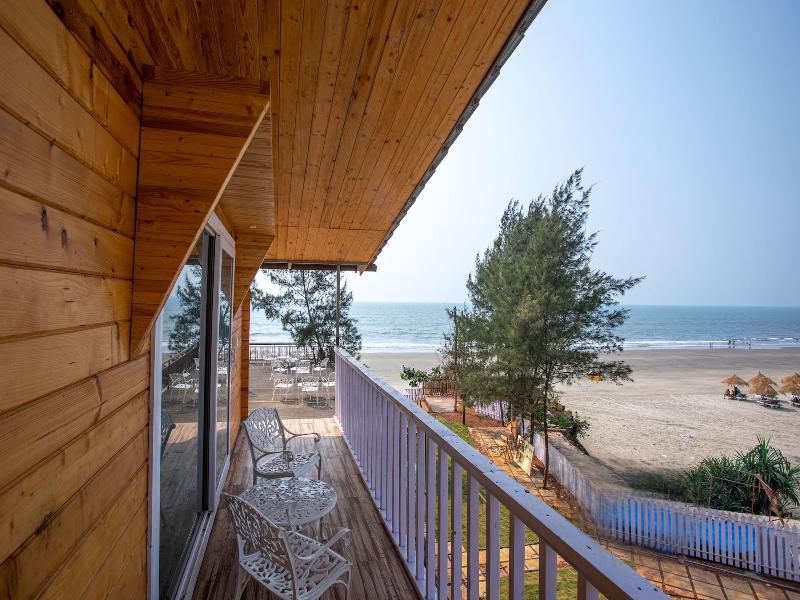 Dallas Beach Resorts image
