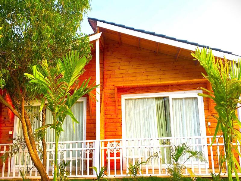 Dallas Beach Resorts image