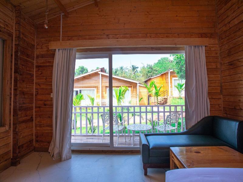Dallas Beach Resorts image