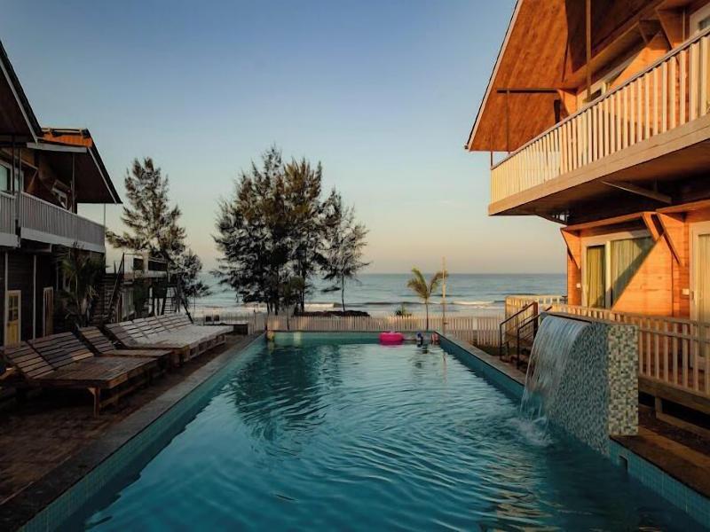 Dallas Beach Resorts image