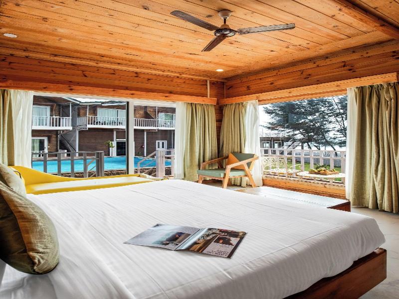 Dallas Beach Resorts image