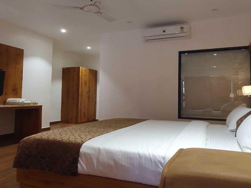 Dallas Beach Resorts image