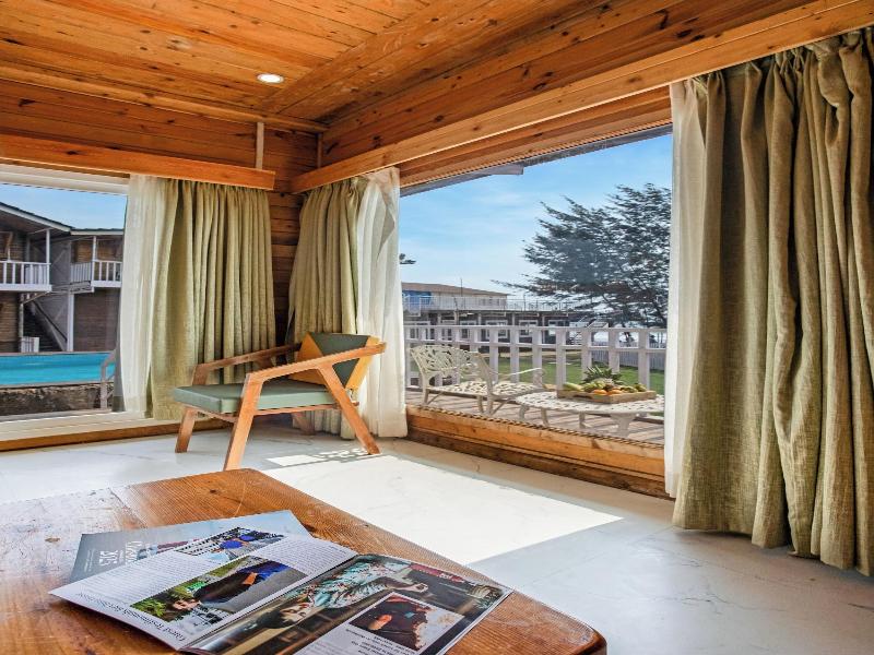 Dallas Beach Resorts image