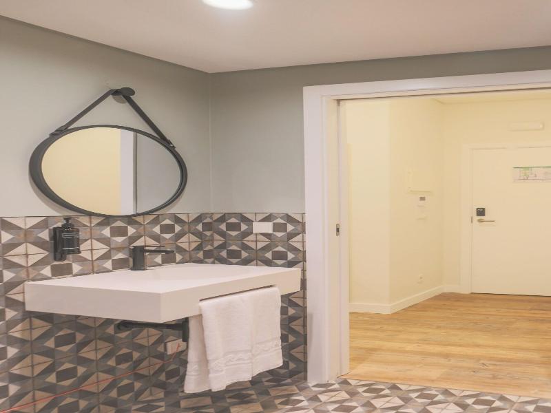 Mouraria Lisboa Hotel image