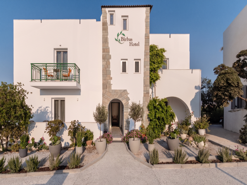 Hotel Birbas — exterior view