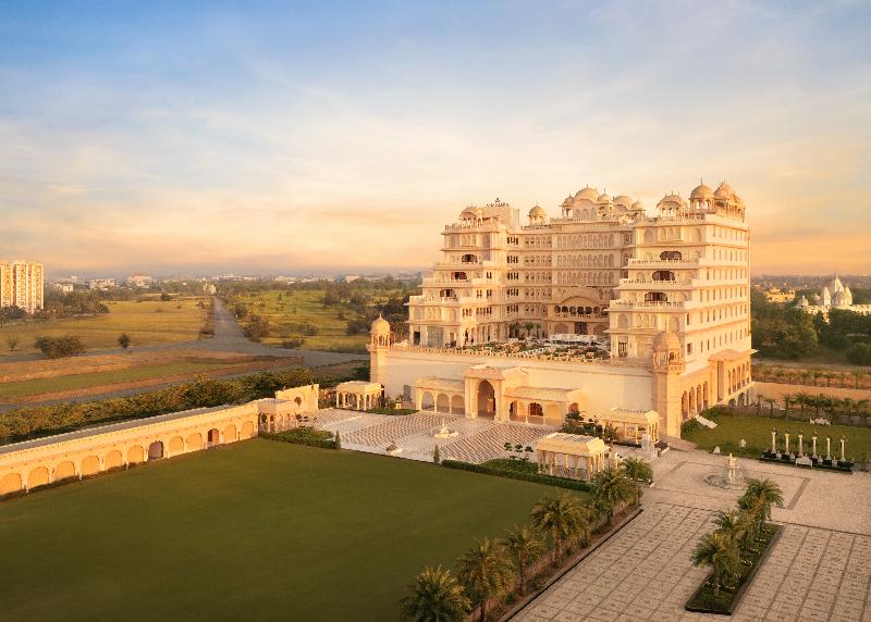 Anantara Jewel Bagh Jaipur — exterior view